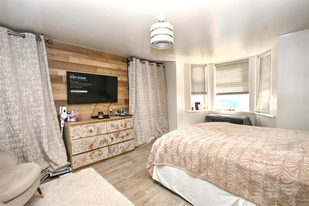 Ceylon Place, Eastbourne photo 2
