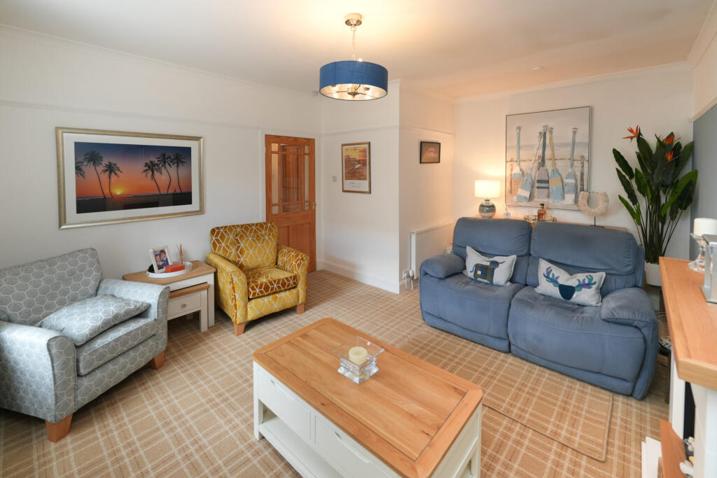 78 Main Road, Fairlie, KA29 0AB photo 4