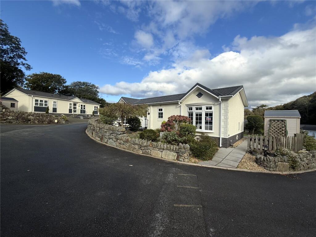 Old Llanfair Road, HARLECH, Gwynedd, LL46 photo 3