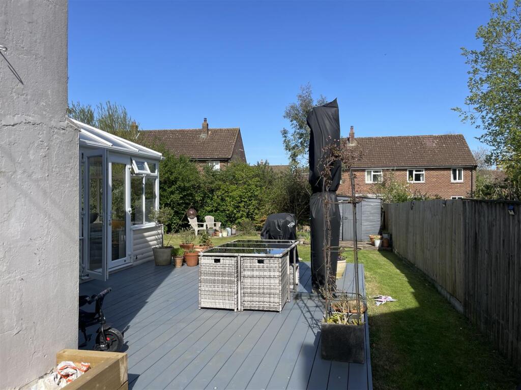 Sopwith Road, Upper Rissington, Cheltenham photo 4