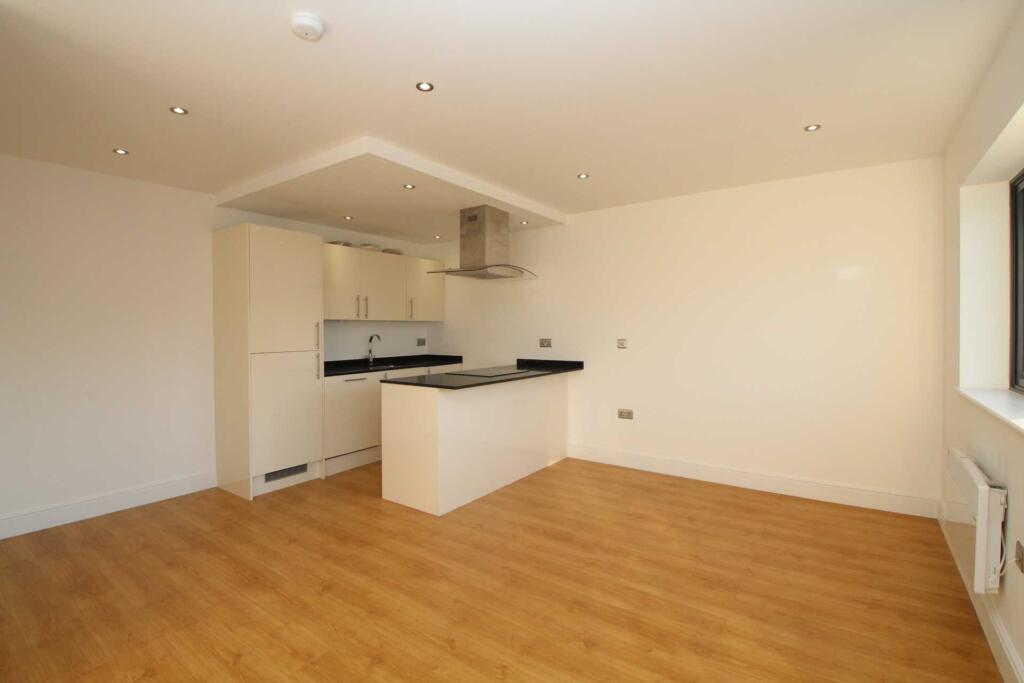 Main image of property: Swan Court, Waterhouse Street, Hemel Hempstead, Hertfordshire, HP1