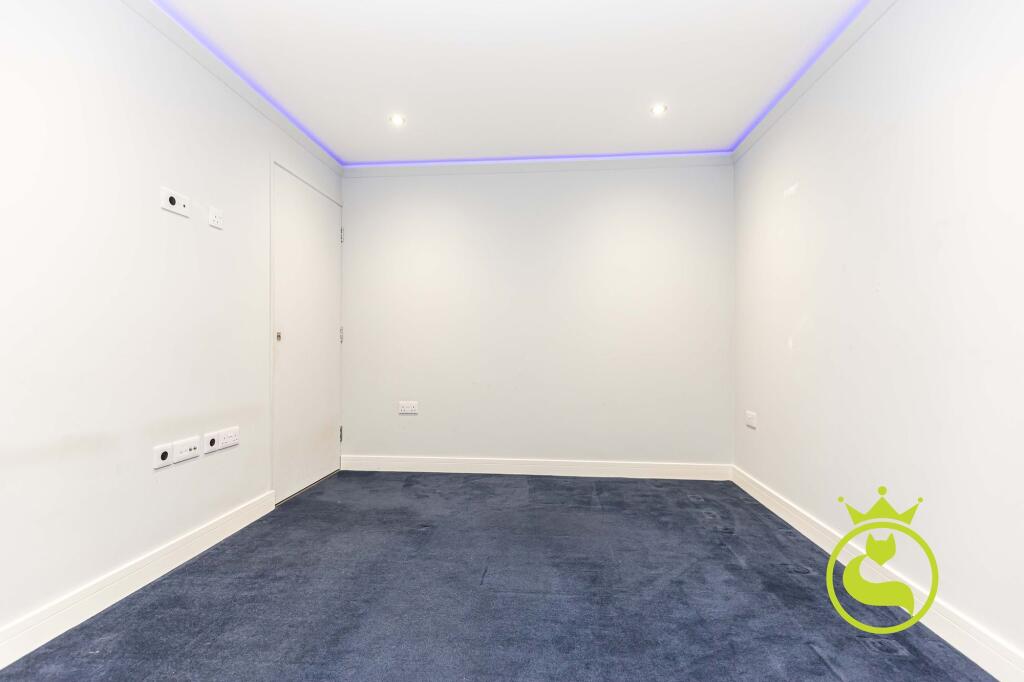 Additional image 21 of Glen Road, Poole, BH14