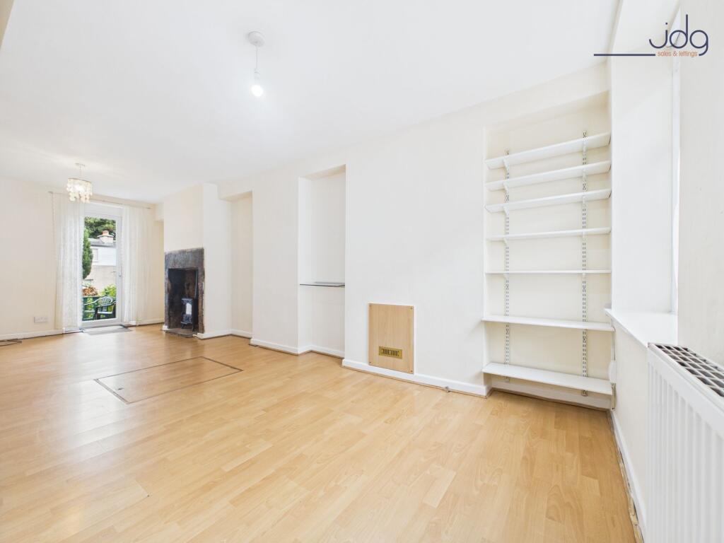 House in Lancaster, Bulk - View 4