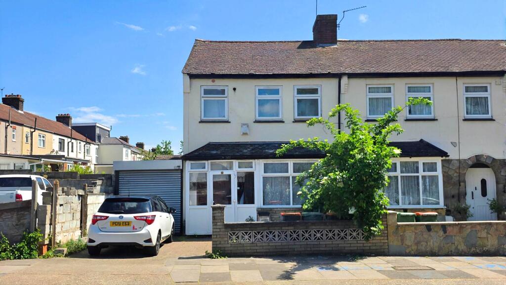 Main image of property: Noel Road, London, E6 3SH