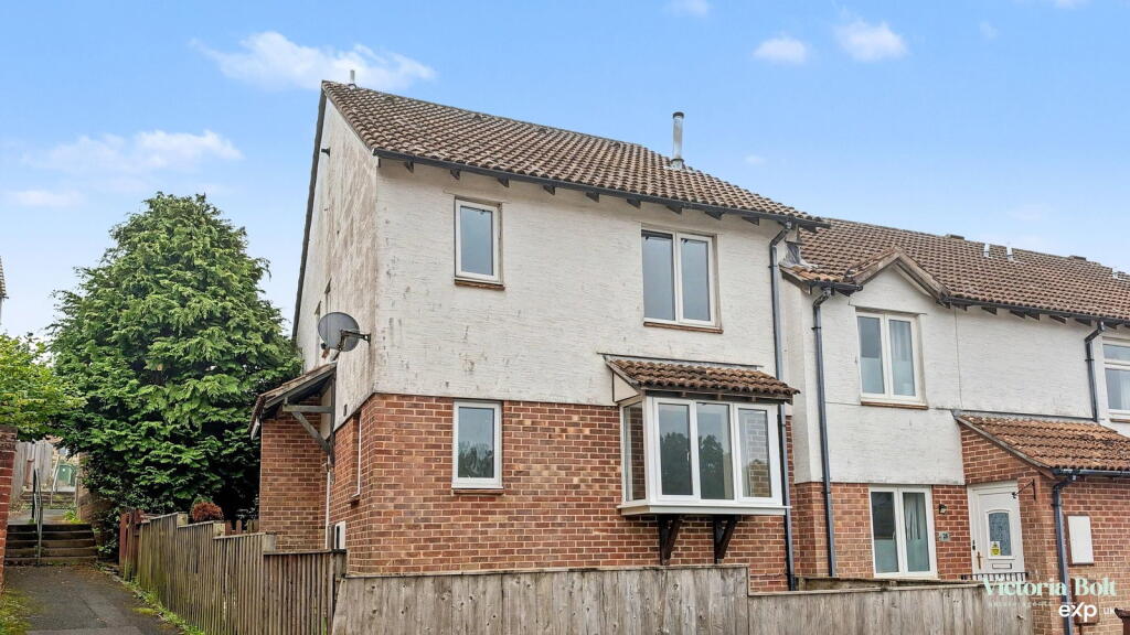 Main image of property: Slade Close, Staddiscombe