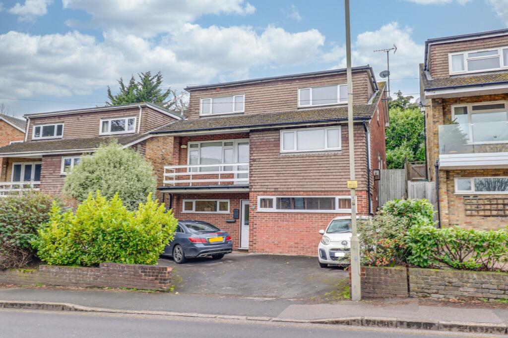 Main image of property: Queens Road, Brentwood, CM14