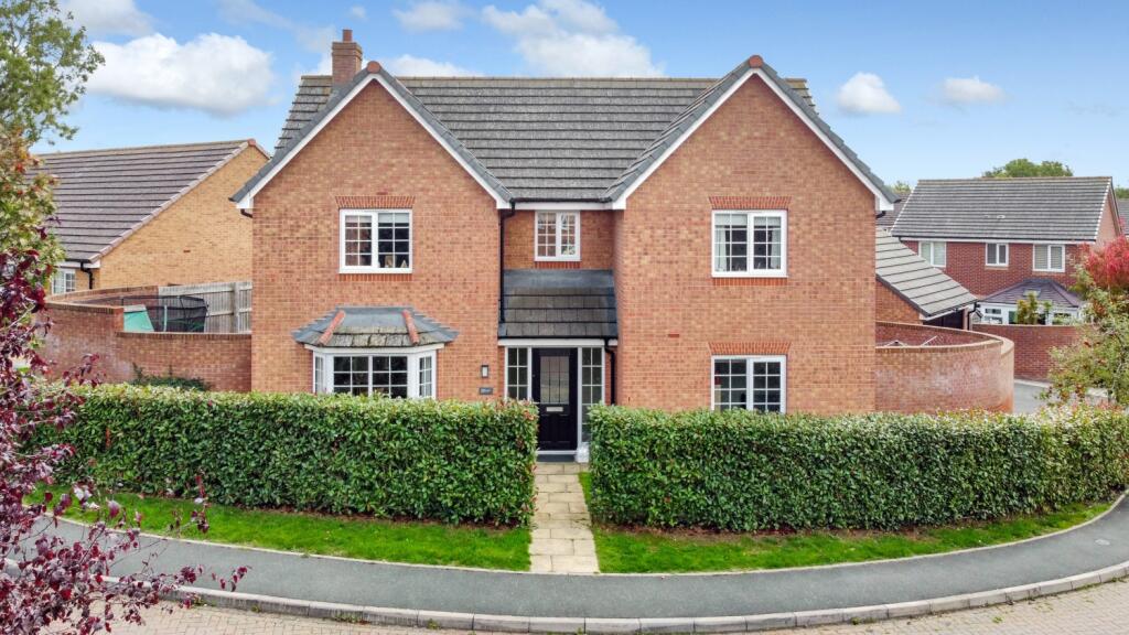 Main image of property: Little Trace Avenue, Southam, Warwickshire, CV47