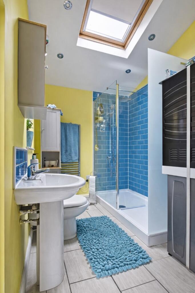 Additional image 9 of Wheatley Lane Road, Fence