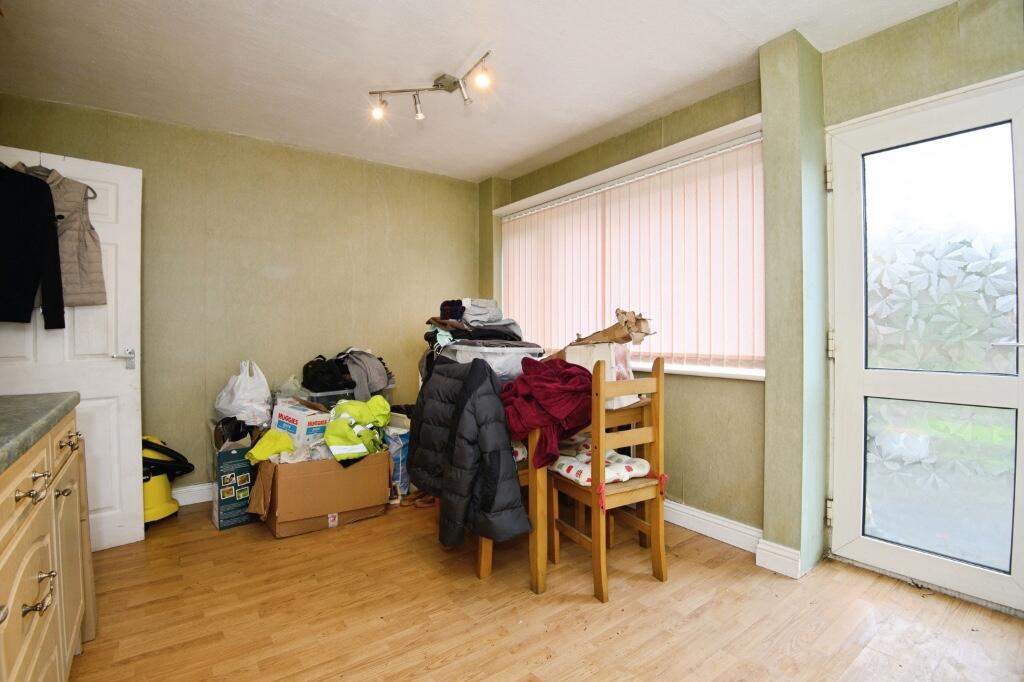 House in Bradford, West Yorkshire - View 5