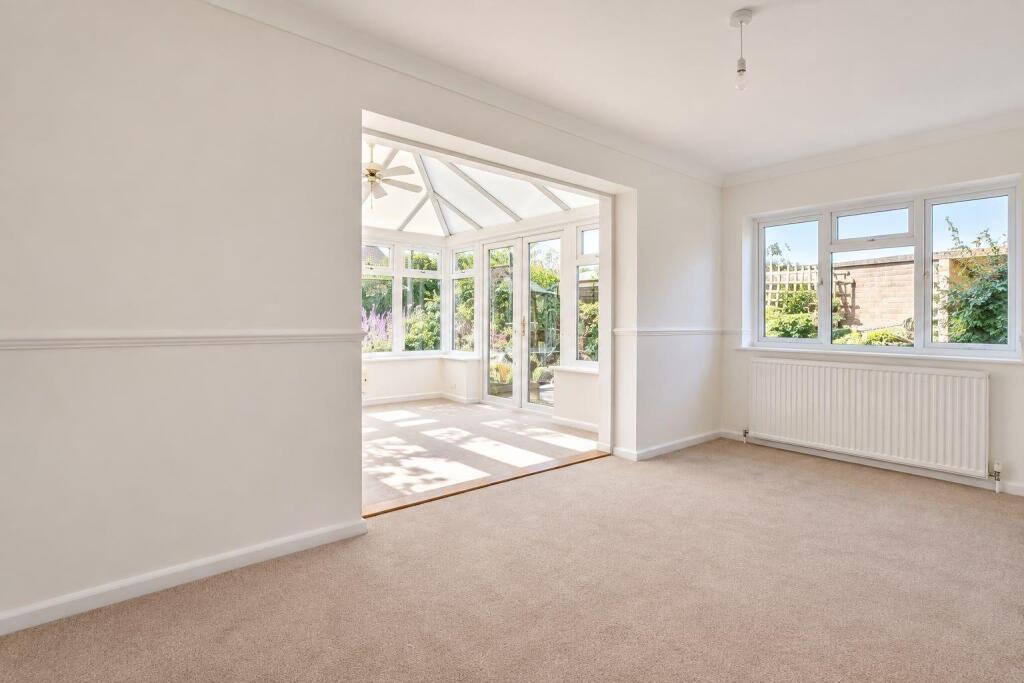 House in Hart, Church Crookham - View 5