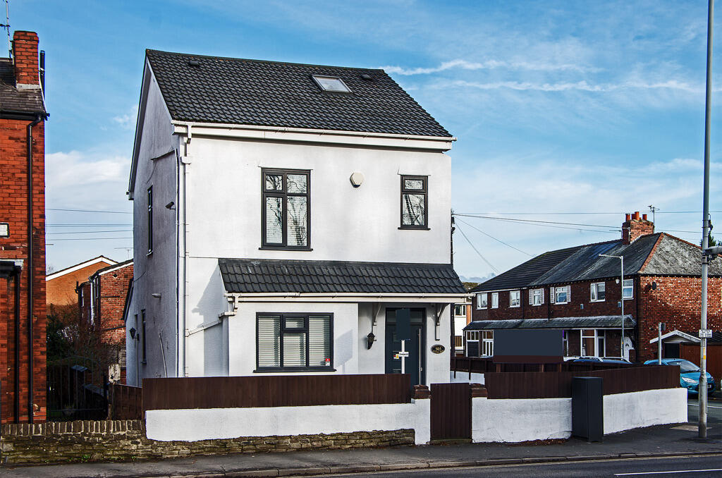Main image of property: 505 Buxton Road, Great Moor, Stockport, SK2 7HJ
