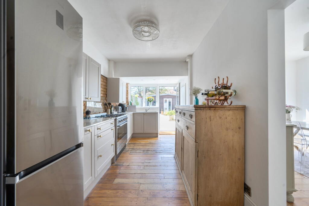 House in Brighton - View 4