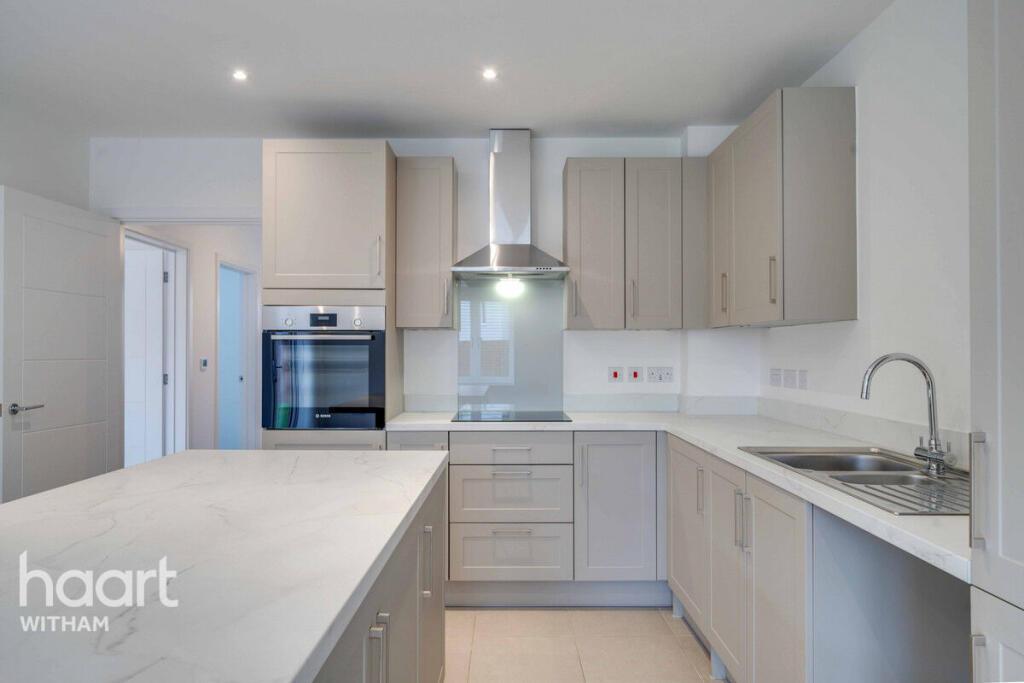 Main image of property: Bluebell Close, Kelvedon