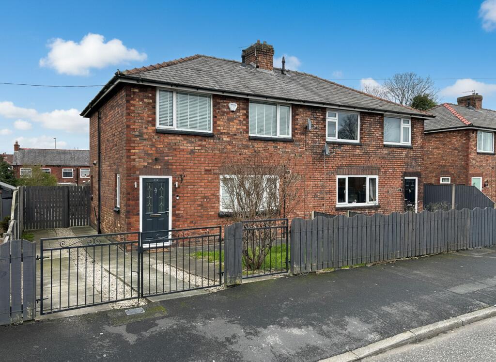 Main image of property: Lynton Road, Tyldesley, M29