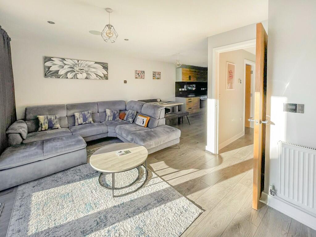 Seals Drive, Ackworth, WF7 photo 2