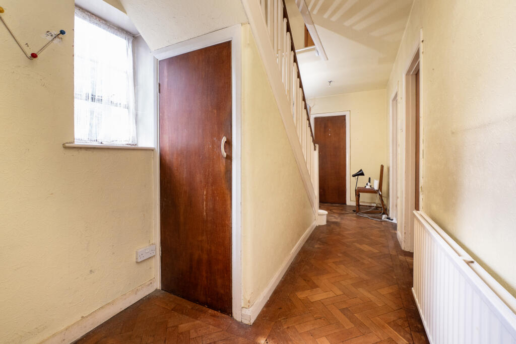 House in London - View 5