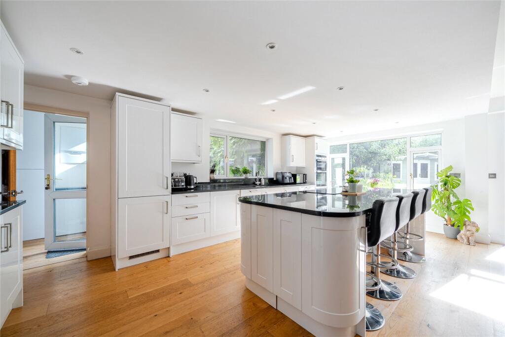 House in London - View 5