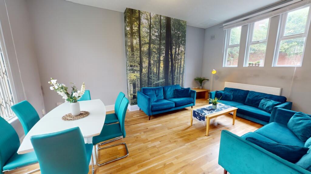 Main image of property: 3 All Saints Street
