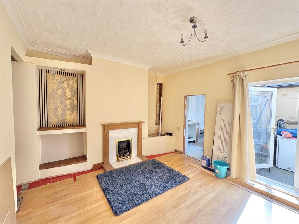 House in Wigan - View 4