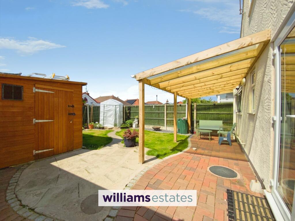 House in Rhyl - View 3