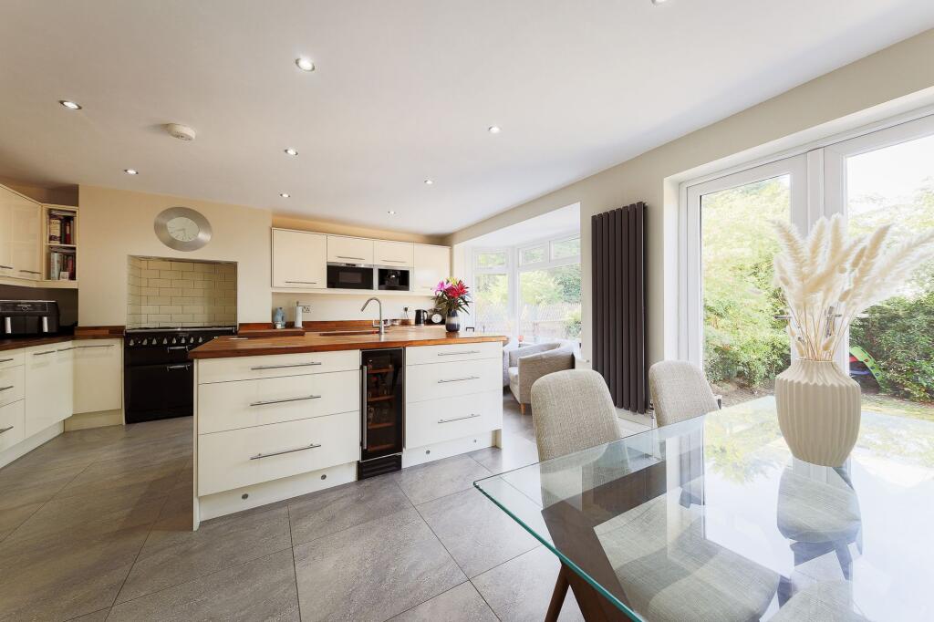 House in Newcastle upon Tyne, Killingworth - More