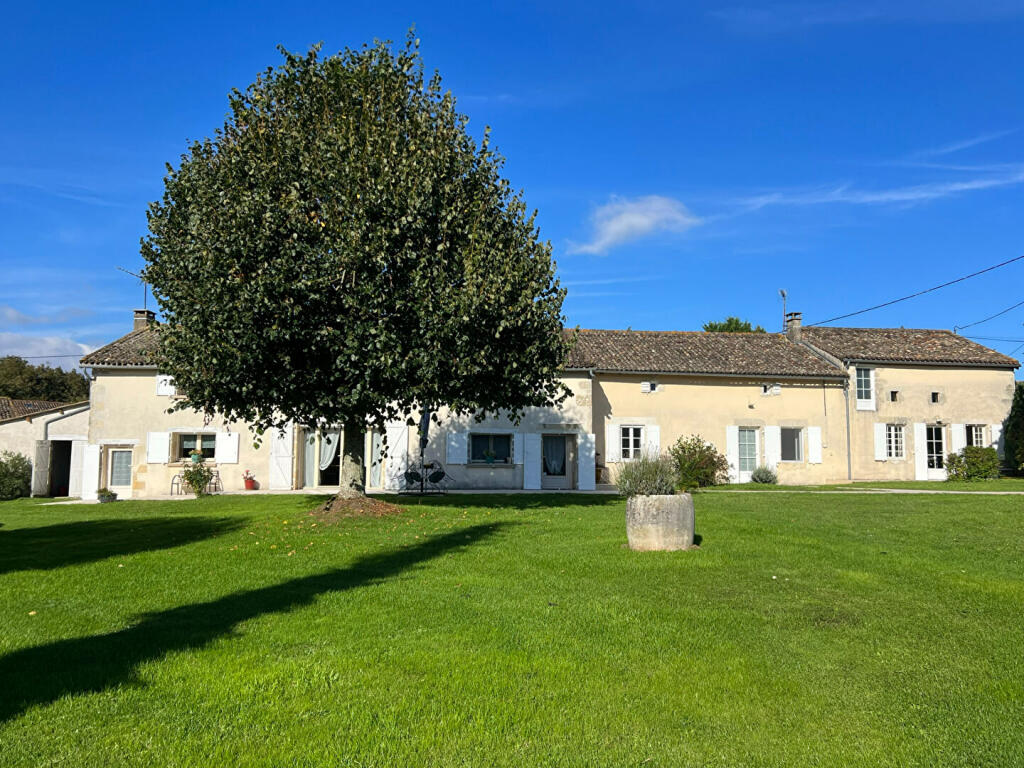 Main image of property: Poitou-Charentes, Vienne, Brux