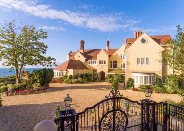 Front gate to sea