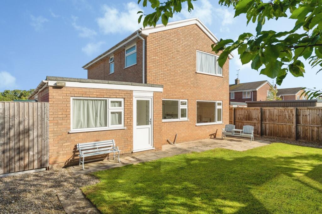 Myrtle Avenue, Higher Kinnerton, Chester, Flintshire, CH4 photo 2