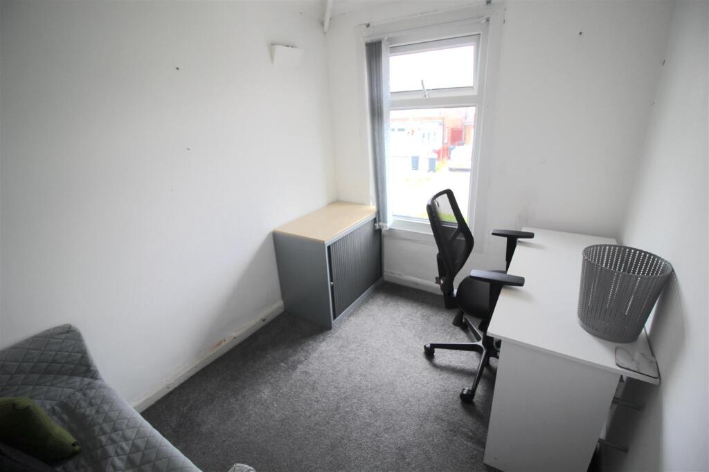 Additional image 10 of Redthorn Grove, Birmingham