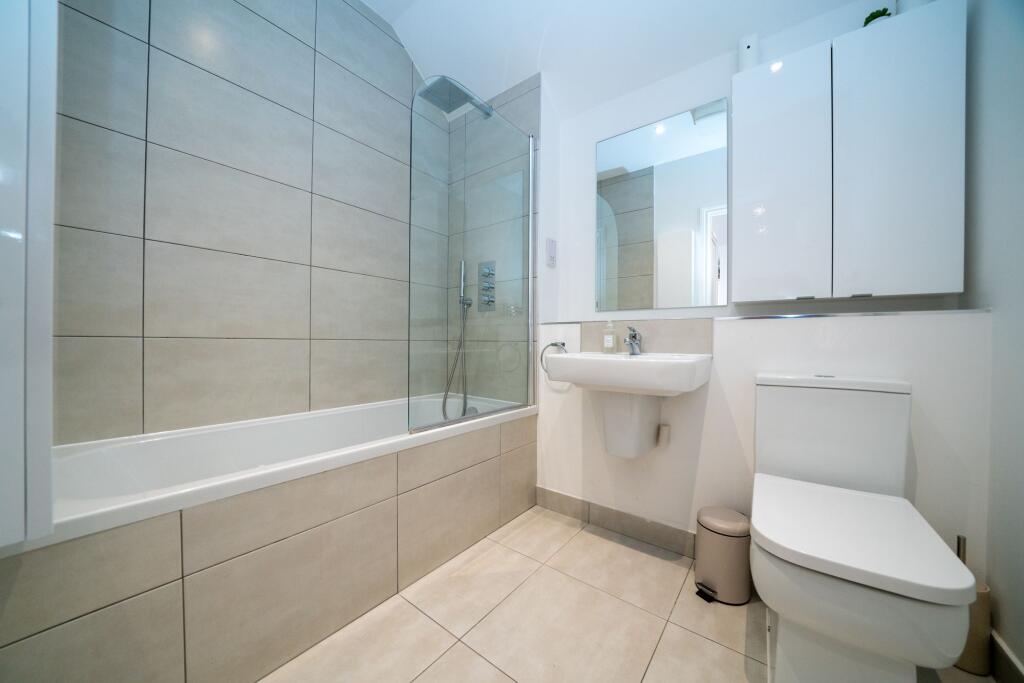 Apartment in Hemel Hempstead - More