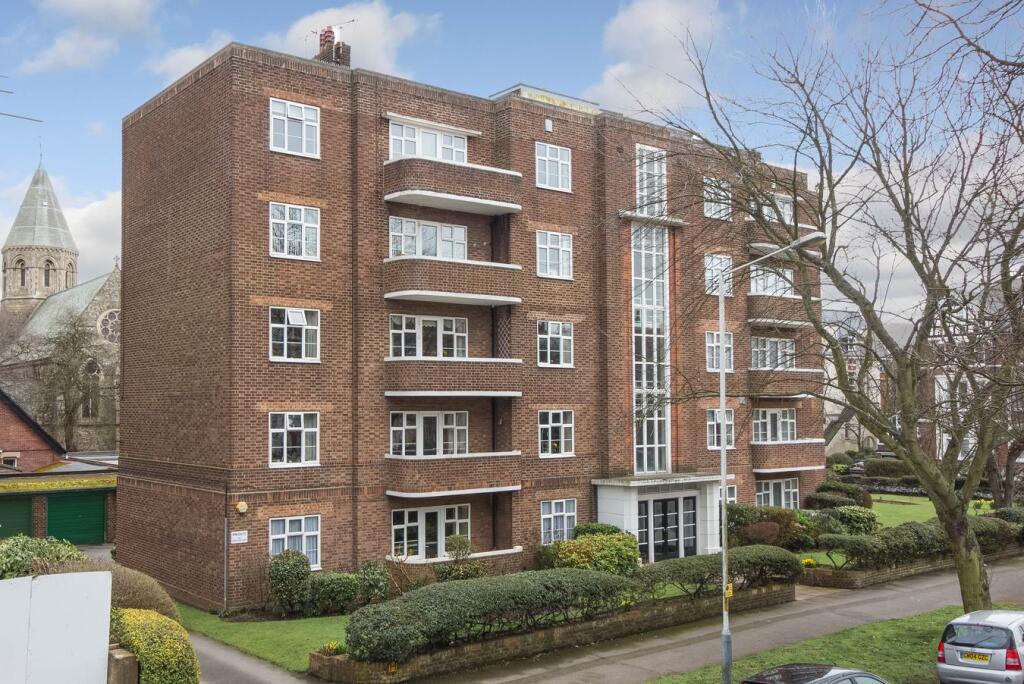 Apartment in Folkestone, Lynwood