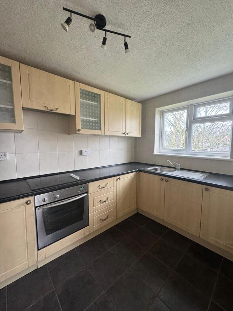 Apartment in Rochester - View 4