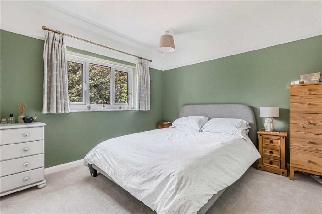House in Marlborough, St Margarets - View 4