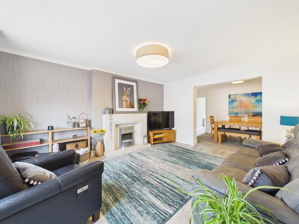 House in Coatbridge, Marnock, Glenboig - View 2