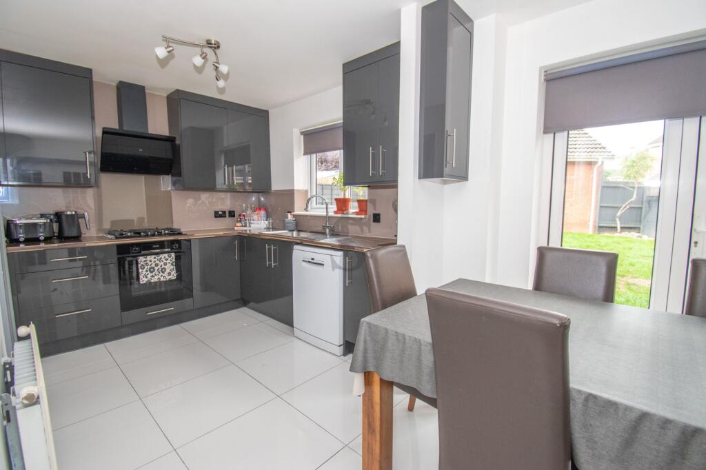 House in Leicester - View 5