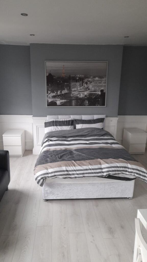 Main image of property: Stoke Newington Common, Stoke Newington