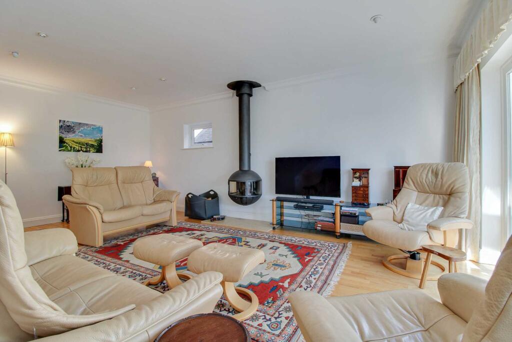 House in Lewes, Plumpton Green - View 4