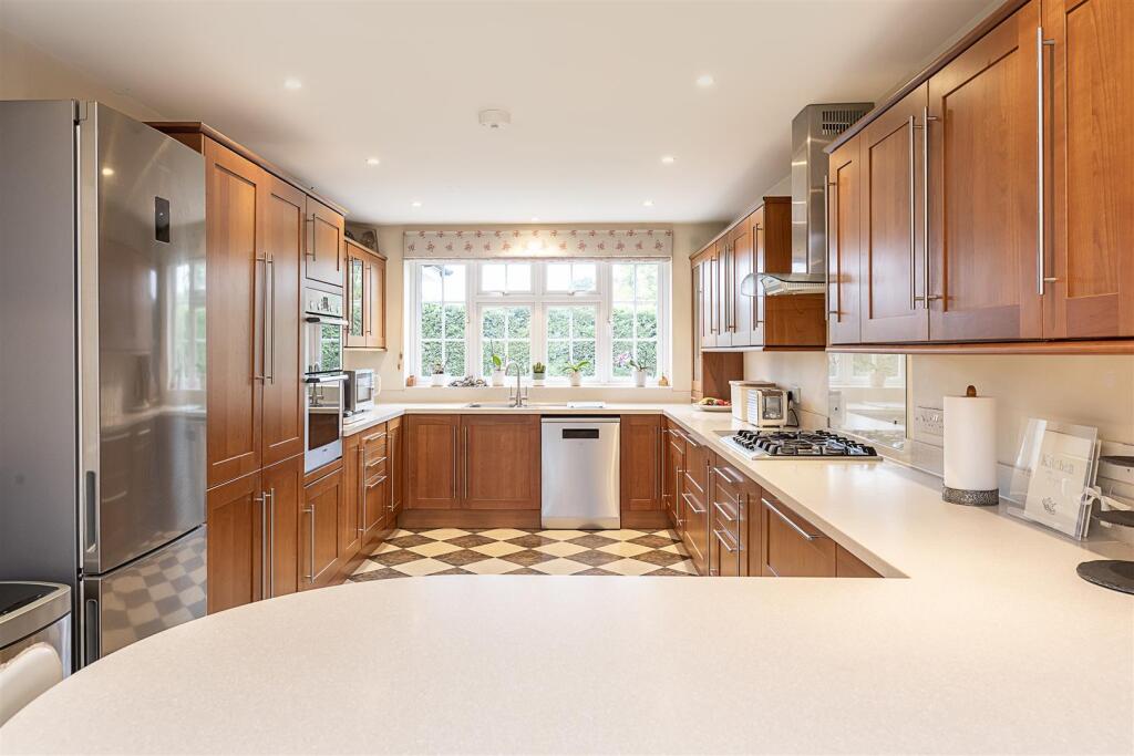 Additional image 3 of Luton Road, Harpenden