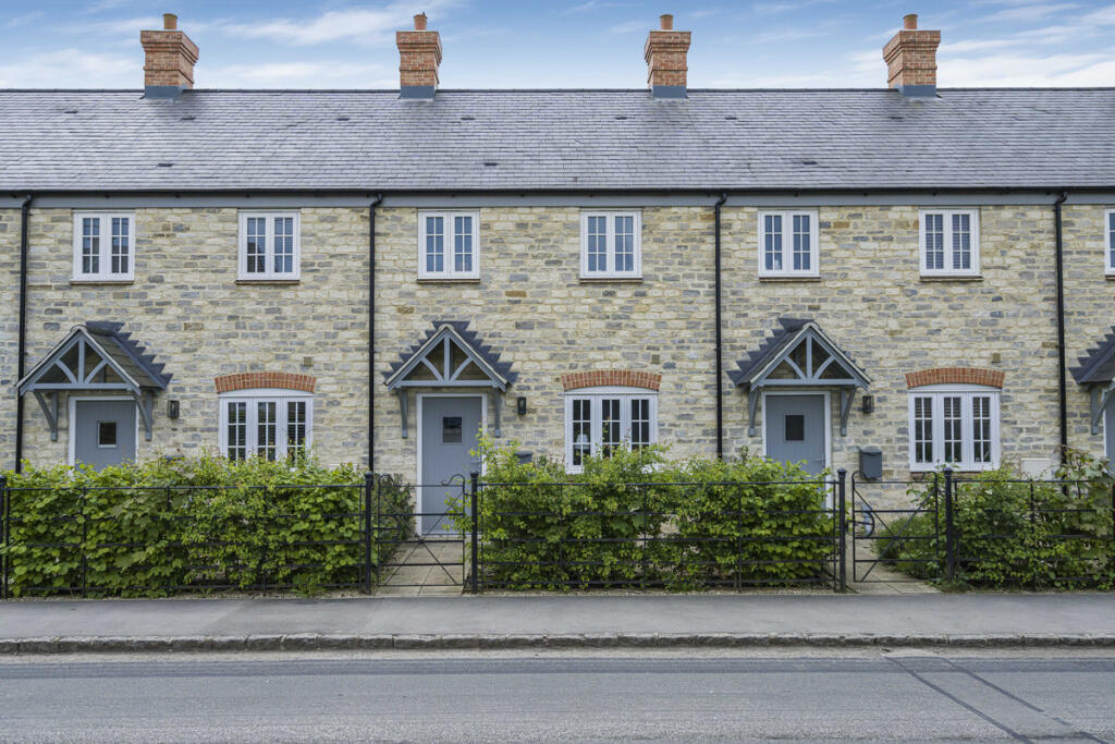 Main image of property: Leonard Meadow, Marsh Gibbon, OX27
