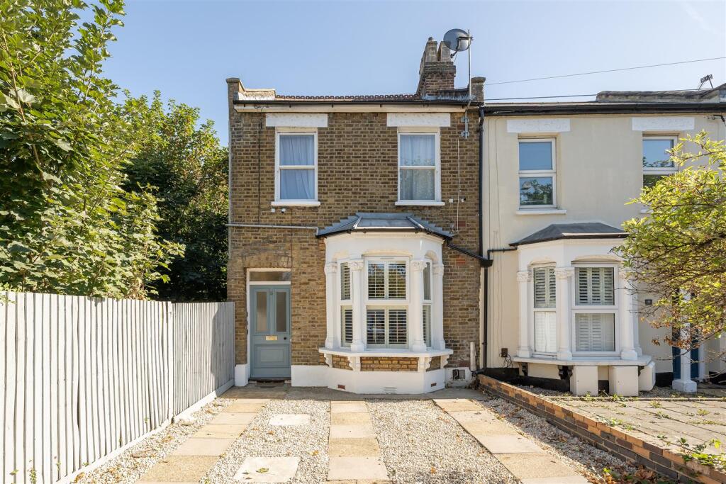 Apartment in London, Leyton