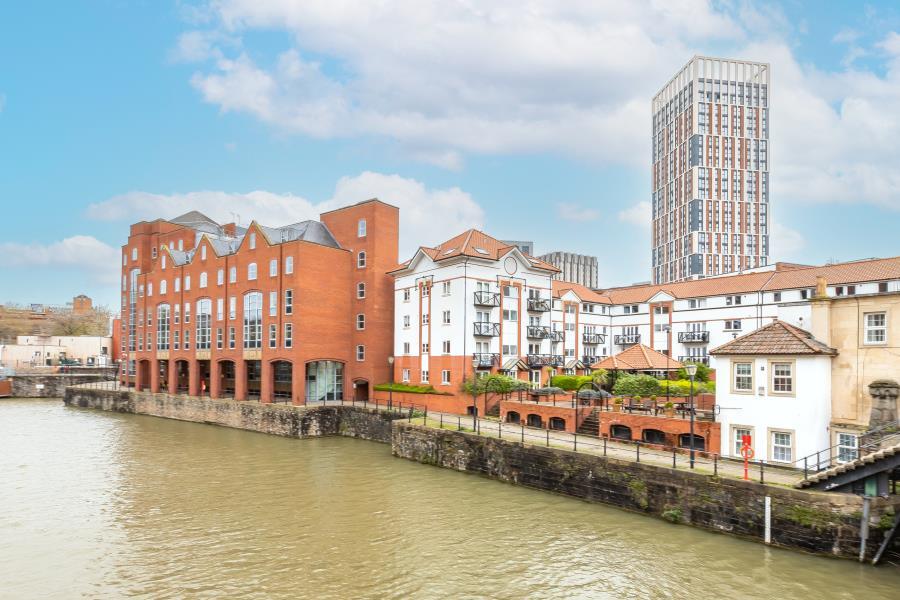 Main image of property: Ferrymans Court - City Centre