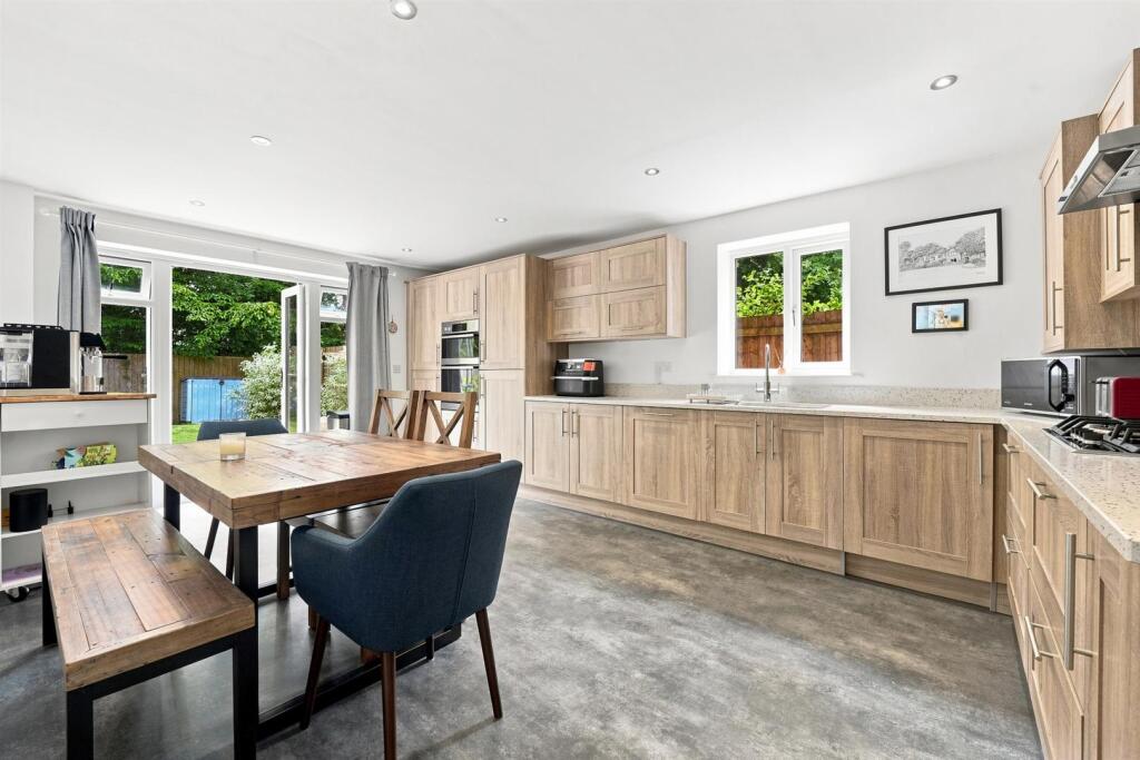 House in Stockport - View 4