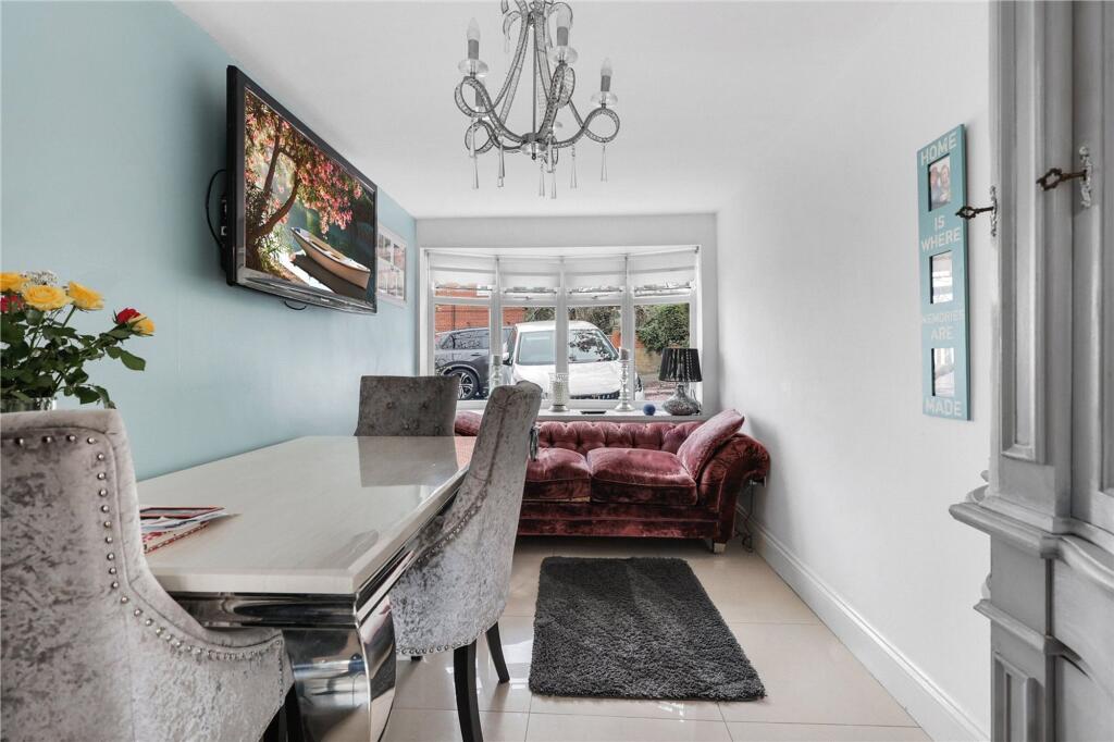 Brooksbank Road, Ormesby, TS7 photo 2