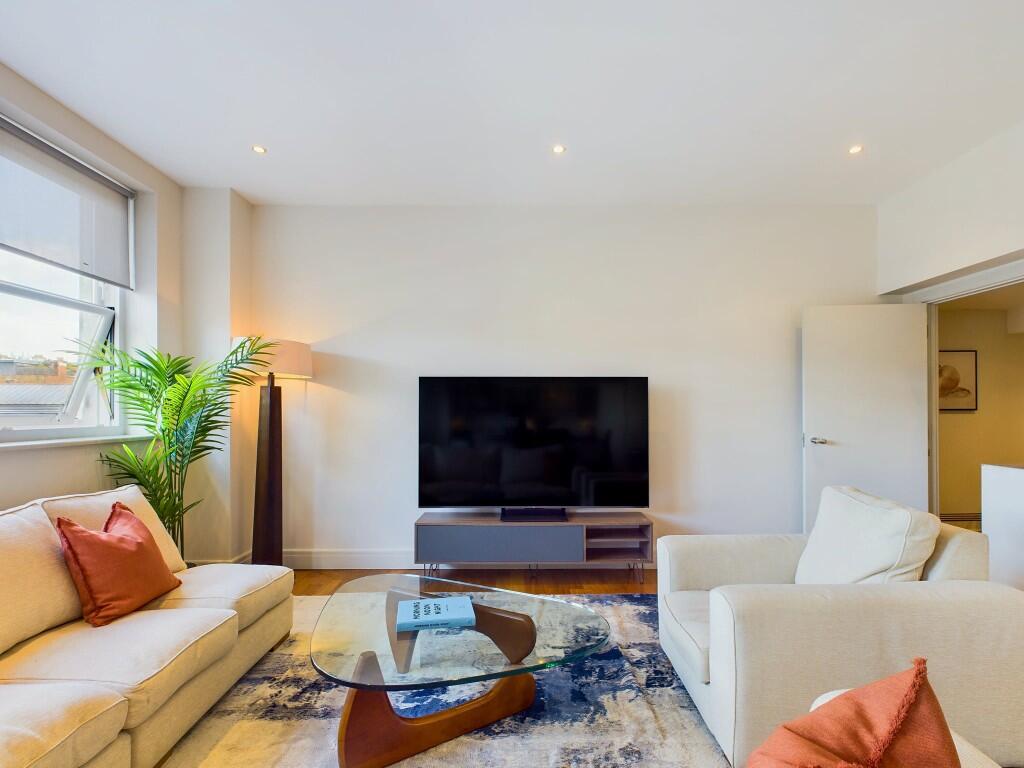 Main image of property: Southampton Street, London, WC2E