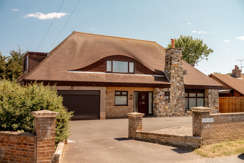 Main image of property: Tiernaur, Butt Lane, Burgh Castle, Norfolk