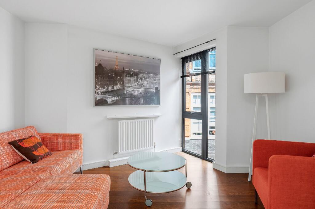 Apartment in London, Angel, Islington - View 4