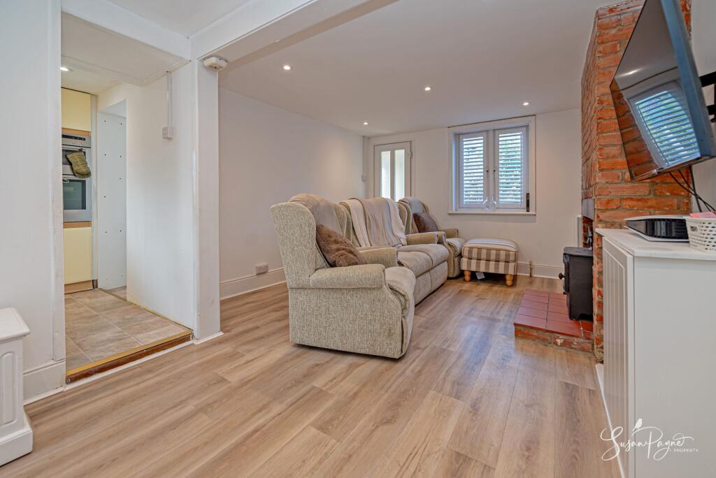 House in Portsmouth - View 5