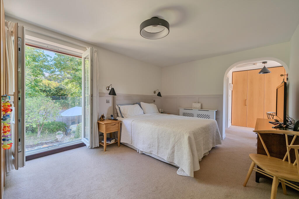 House in Reading - View 4