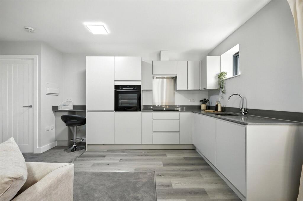 Main image of property: Cox's Yard, 16-18 Rayne Road, Braintree, Essex, CM7