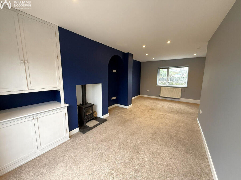 Tai Dinas, Llangefni, Anglesey, LL77 photo 2